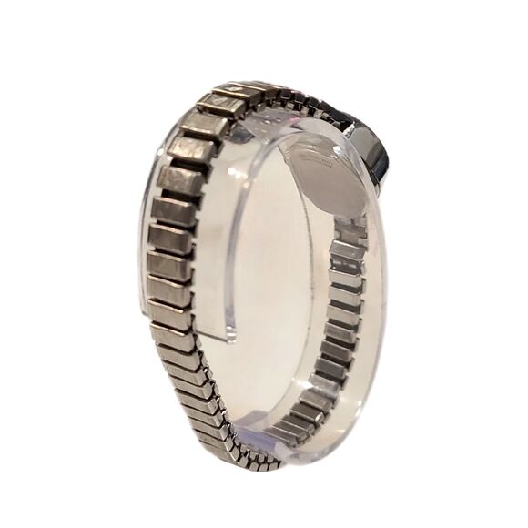 Gruen Vintage 1970s Precision 17 Jeweled Stainless Steel Dainty Bracelet Watch main image 2